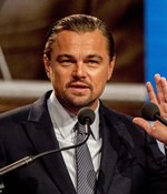 Leonardo DiCaprio chia sẻ hình ảnh vịnh Lan Hạ của Việt Nam trên Instagram
